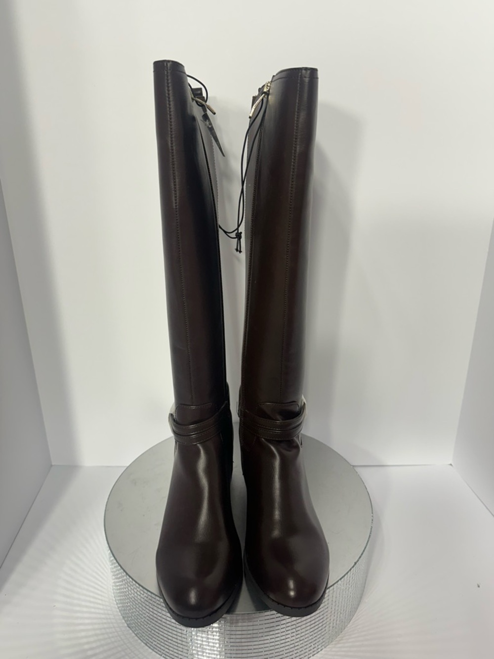 Liz Claiborne Dark Brown Knee-High Leather Riding Boots 6.5 brand new